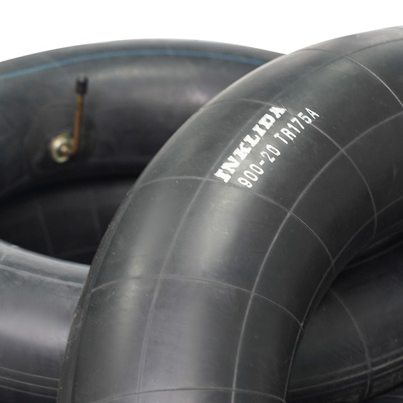900R20 TRUCK INNER TUBE HEAVY DUTY RUBBER 900R20 TRUCK INNER TUBE HEAVY DUTY RUBBER